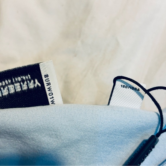 Burberry Nylon Logo Strap Runway Tshirt, Brand New 🔥 - Picture 8 of 8
